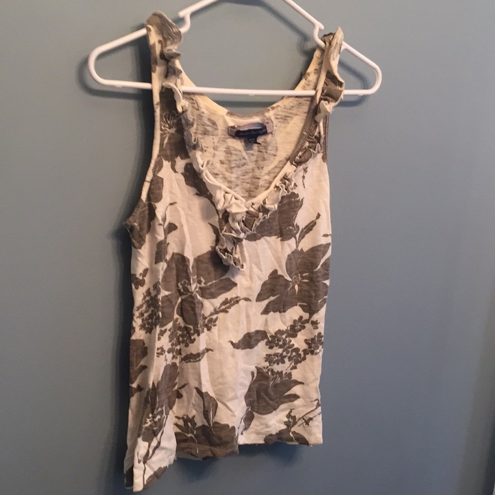 American Eagle Women’s M tank top